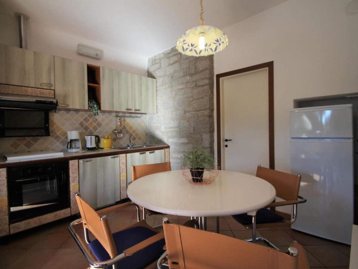Apartment Residenza Agrifoglio-17 By Interhome Luino Exterior photo